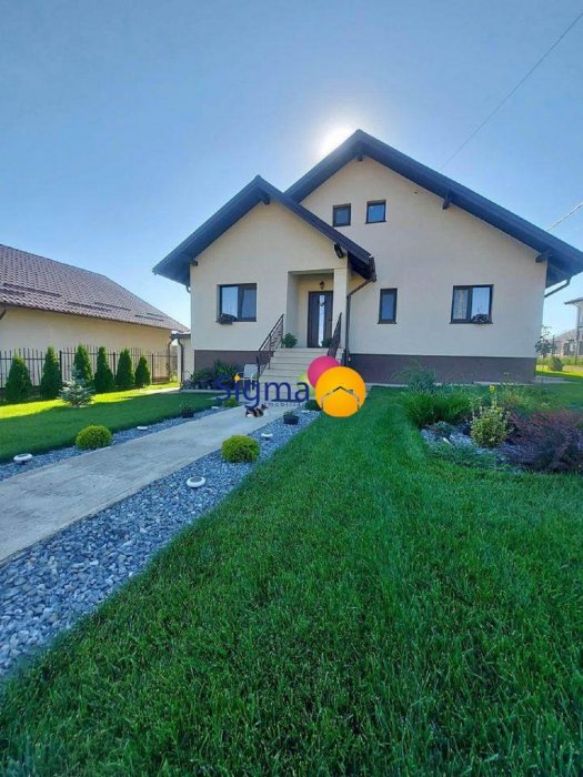 Casa individuala  plan Parter de vanzare in zona Miroslava, 
