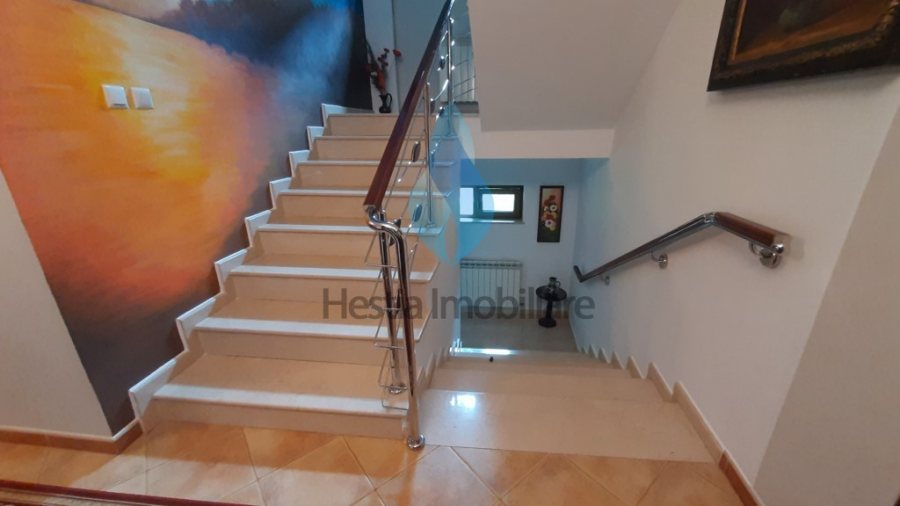 Vila eleganta, cinci camere, Tatarasi-Iasi.