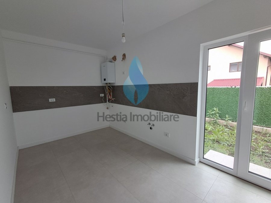 Vila tip insiruite, patru camere, Valea Lupului.