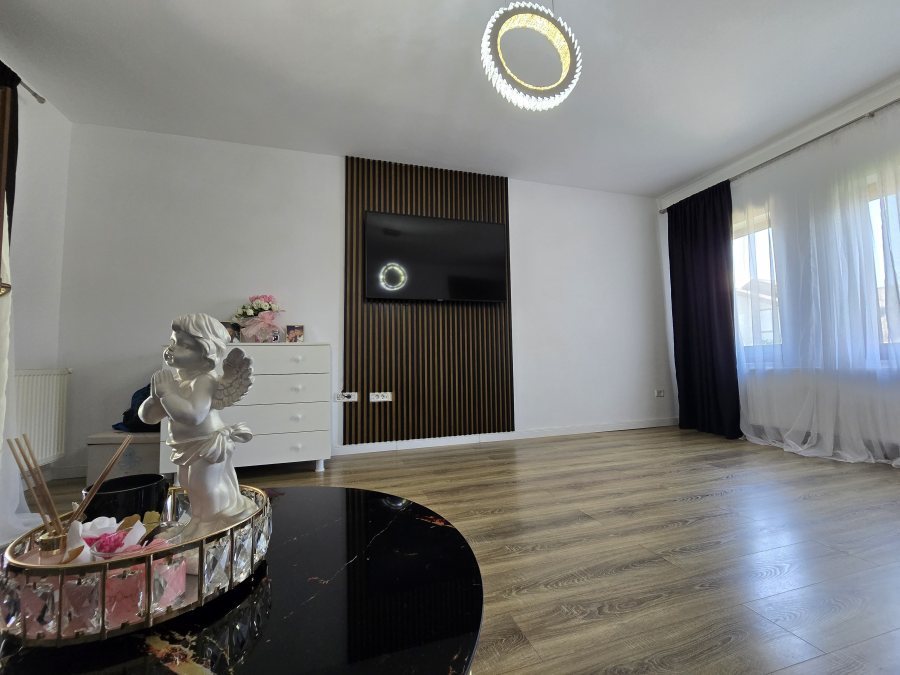 Casă Miroslava, Comision 0%
