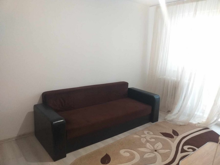 Tatarasi Piata Chirila zona Eternitate garsoniera 22 mp 