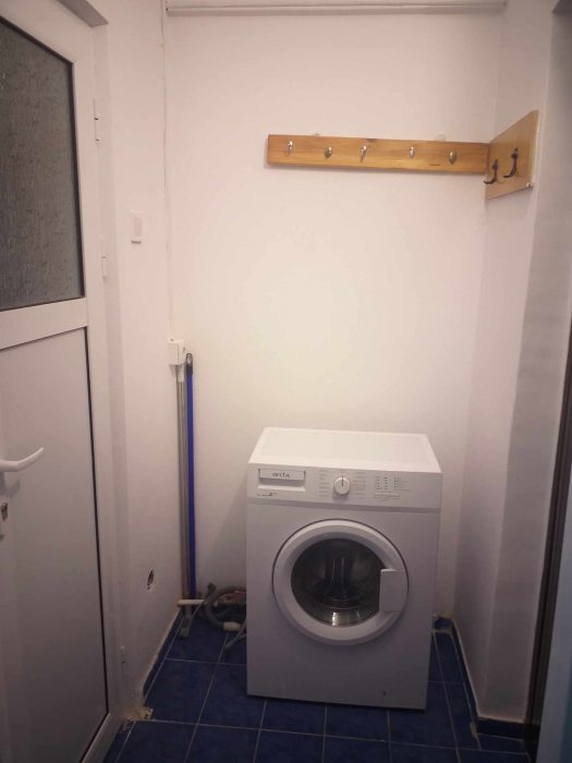 Tatarasi Piata Chirila zona Eternitate garsoniera 22 mp 