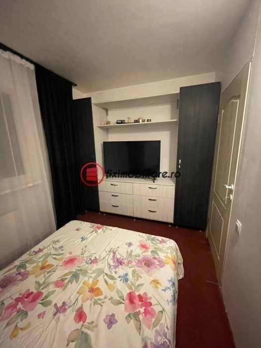 Podu Ros, apartament 2 camere decomandat, cu CT