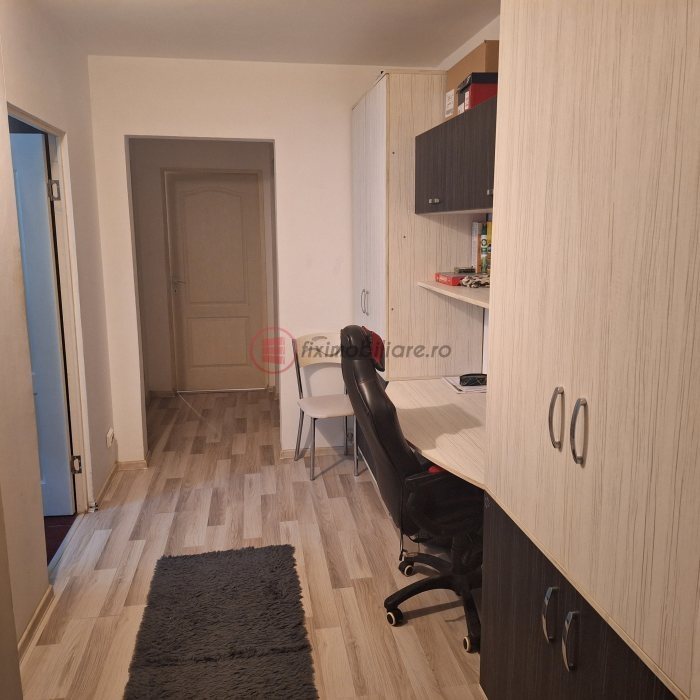 Podu Ros, apartament 2 camere decomandat, cu CT