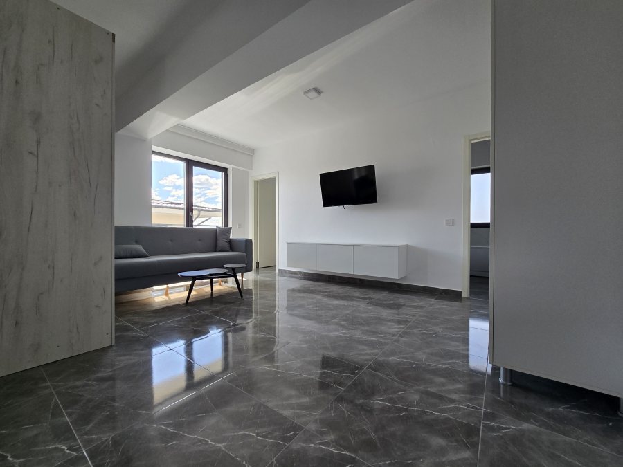 Prima închiriere- apartament + parcare Sivco Residence 