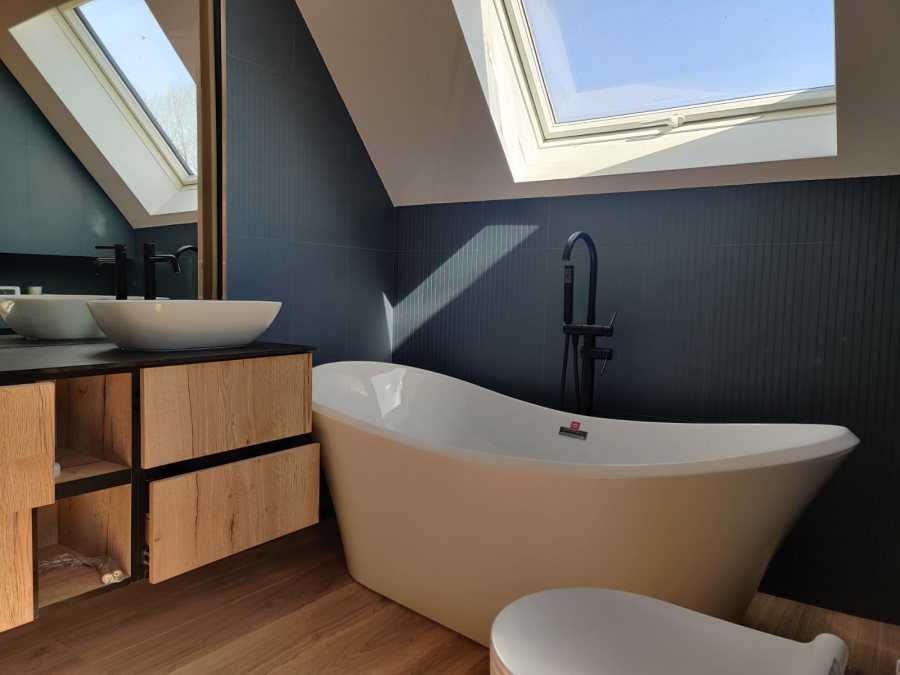 RO/EN/D Casa 5 camere, 135 mp, 2 bai, teren 1.000 mp, Cisnadie