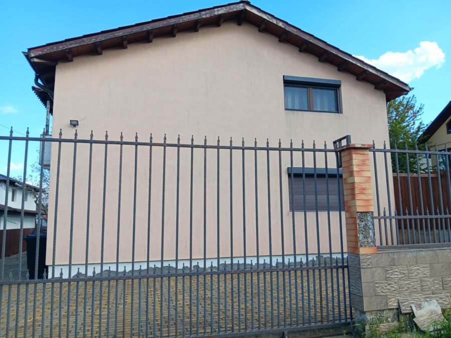 Tomesti Deal casa P+1 mobilata si utilata 180 mp