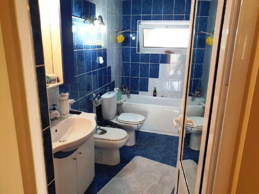Vila D+P+E Individula Bucium cu teren  1000 mp teren
