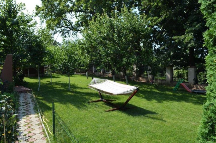 Vila D+P+E Individula Bucium cu teren  1000 mp teren