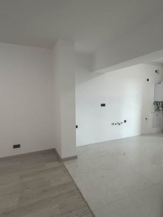 Apartament 2 camere nemobilat in Select Residences