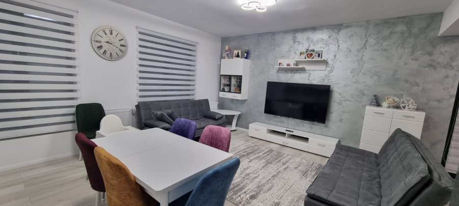 Casa idividuala 90 mp, curte 311mp, 4 camere, 2 bai, Crisul Repede, utilata si mobilata, parecare