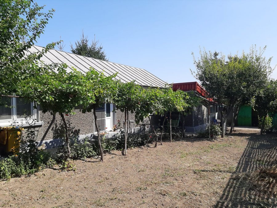 CASA DE VINZARE PARC CAROL (CFR)