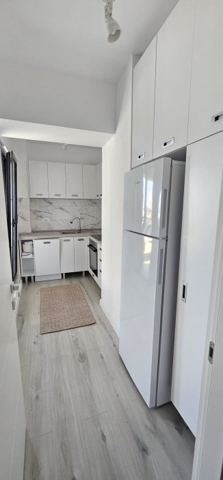Ofer spre inchiriere garsoniera noua in Smart Residence Lujerului