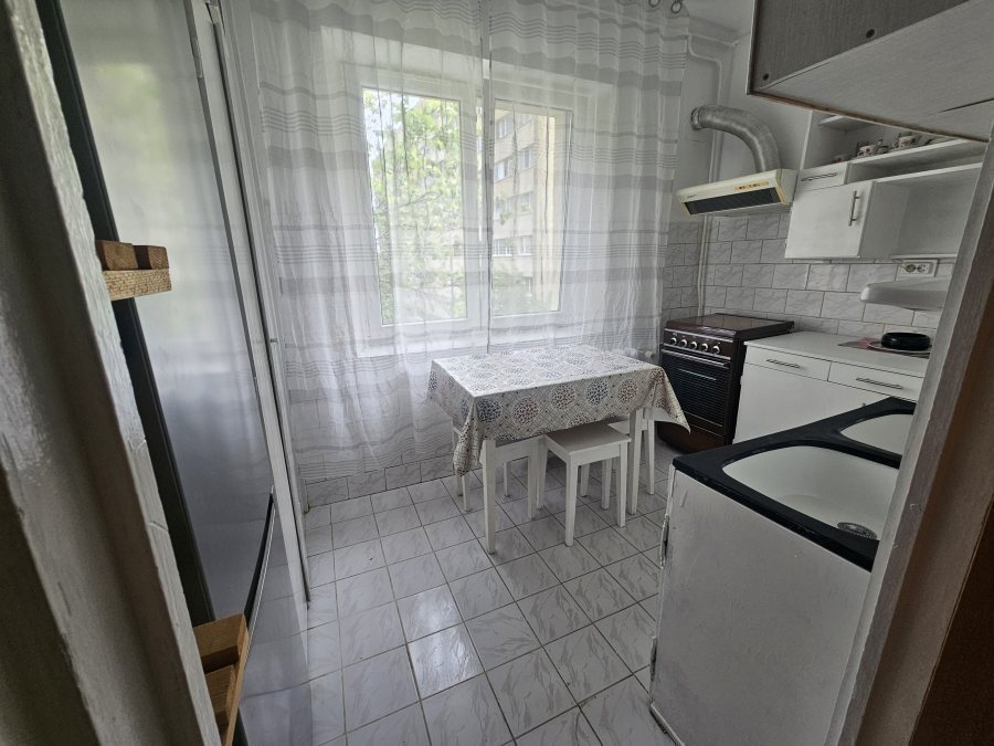 Proprietar garsonieră Basarabia IOR Titan Gloria Arena Națională Lia Manoliuanoliu b-dul Basarabia P